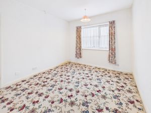 Bedroom- click for photo gallery